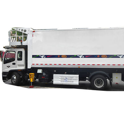 Thermo King UT Series UT-R EXTREME Refrigeration Unit Replace UT-1200 Installed On Airport Transfer Truck