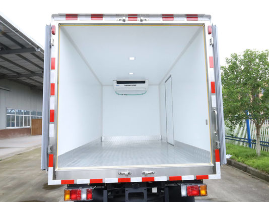QINGLING ISUZU KV100 100P Refrigerated Truck For Food Meat Fish Transportation NKR Freezer 5 Tons THERMO KING RV380 Refrigeration