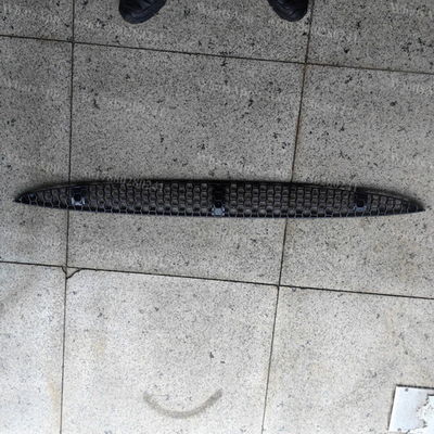 The Bottom Cover for the THERMO KING T-600M , T-800M, T-1000M , T-680Pro , T-880Pro , T-1080Pro, Model 988025 GRILLE-LOWER-TK BLACK, SP